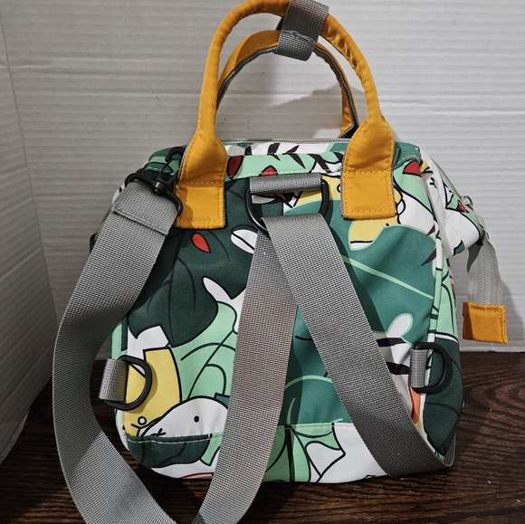 Small Baby Diaper Bag. See Website Pictures, Last 2 Pics. (Bin12) - Picture 2 of 7